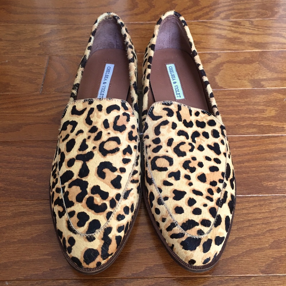 Chelsea & Violet Jenna Calf Hair Loafers Size 9